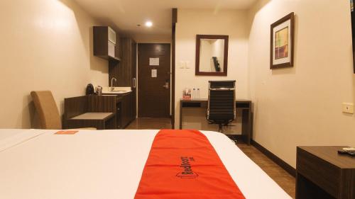 Deluxe Room - Photo 2