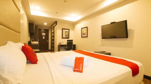Deluxe Room - Photo 3