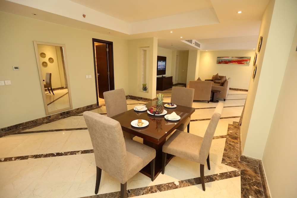 Suite (Diplomatic ) photo 1