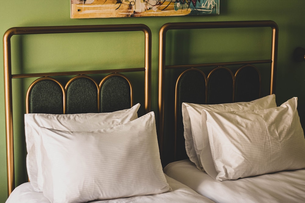 Panoramic Twin Room