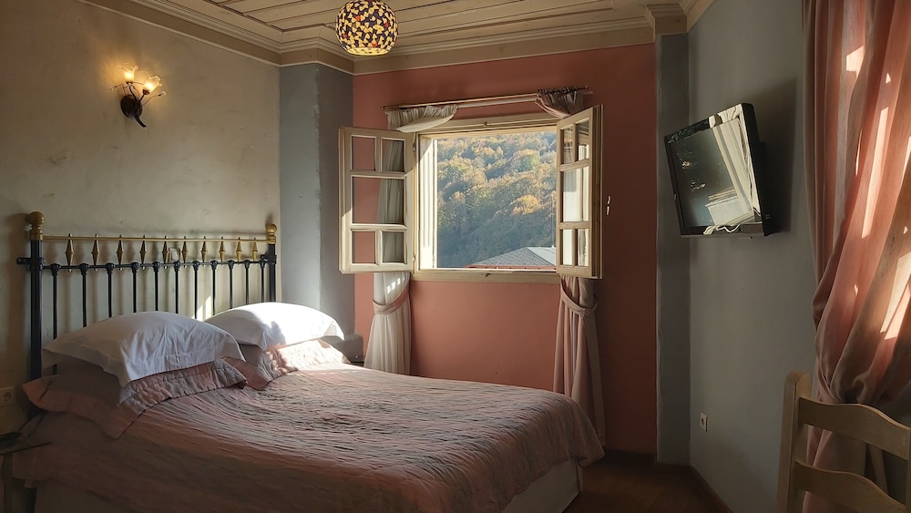 Deluxe Suite, Mountain View photo 1