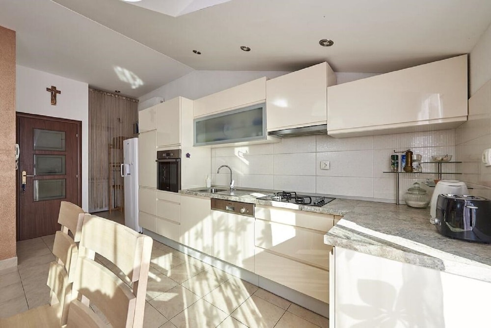 Apartment ( Sina - modern and comfortable - A1(4)