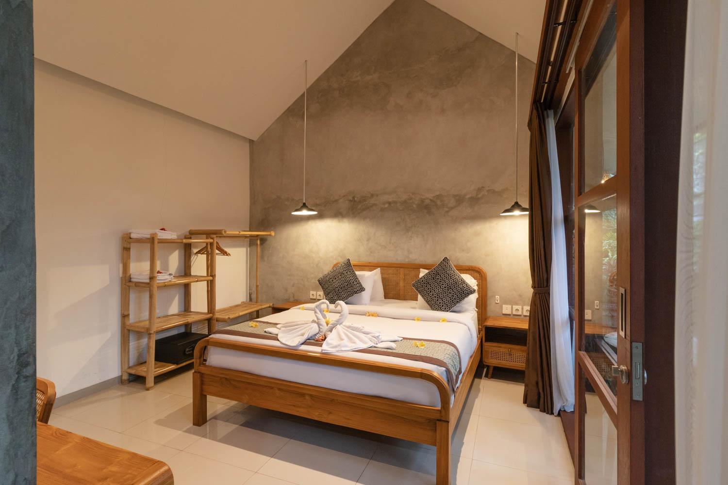 Deluxe Suite with Kitchen - Photo 15