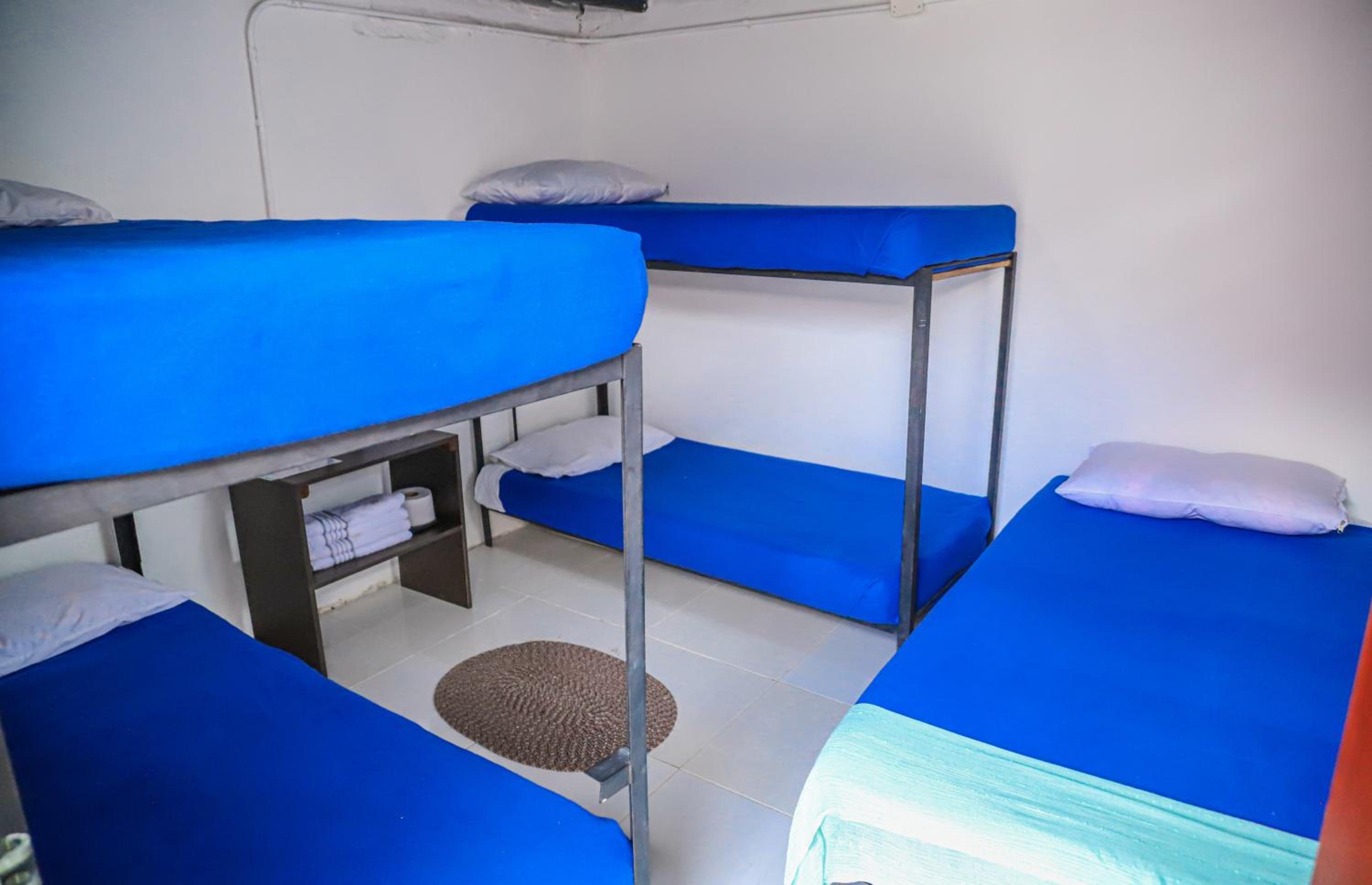 Twin Room with Private Bathroom photo 3