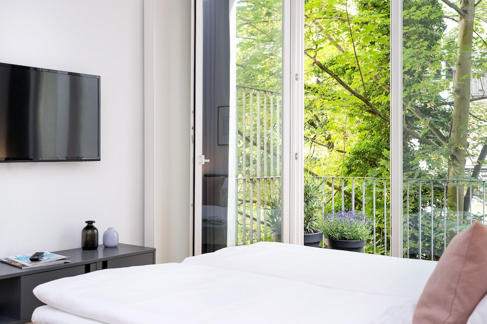 Two-Bedroom Apartment with Terrace photo 1