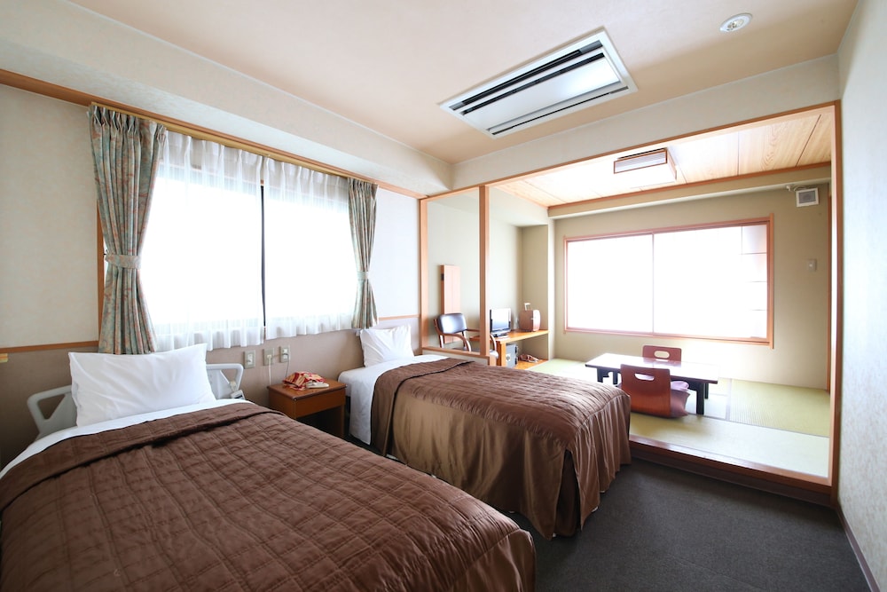 Japanese Western Room photo 1