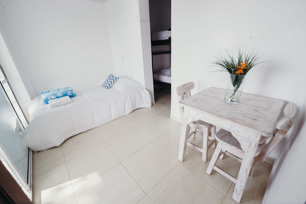 Classic Apartment (8) photo 3