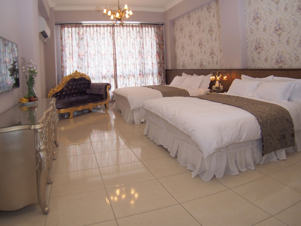 Deluxe Twin Room photo 1