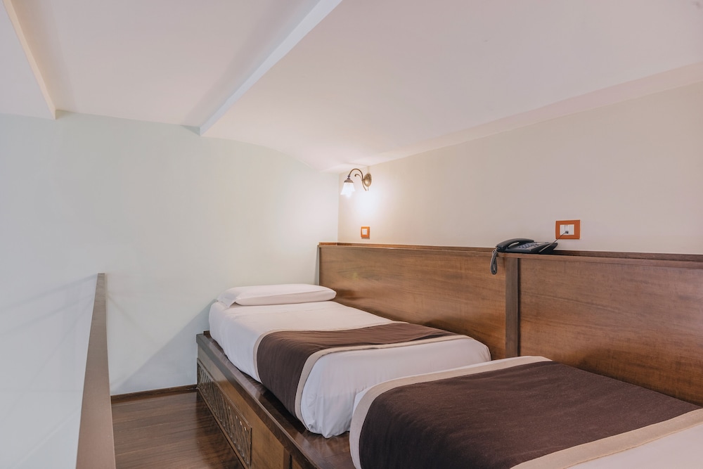 Superior Quadruple Room