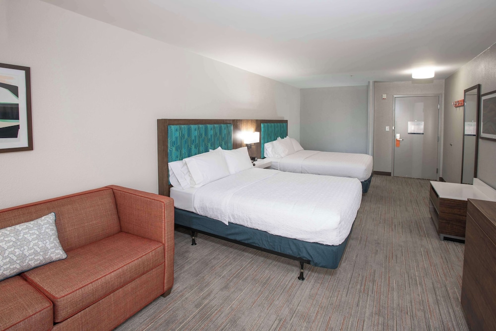 Room, 2 Queen Beds, Accessible - Photo 3