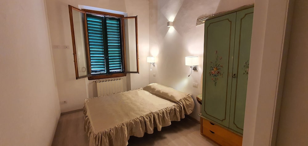 Comfort Double Room (Room 2)