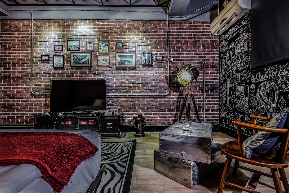 Western Loft photo 3