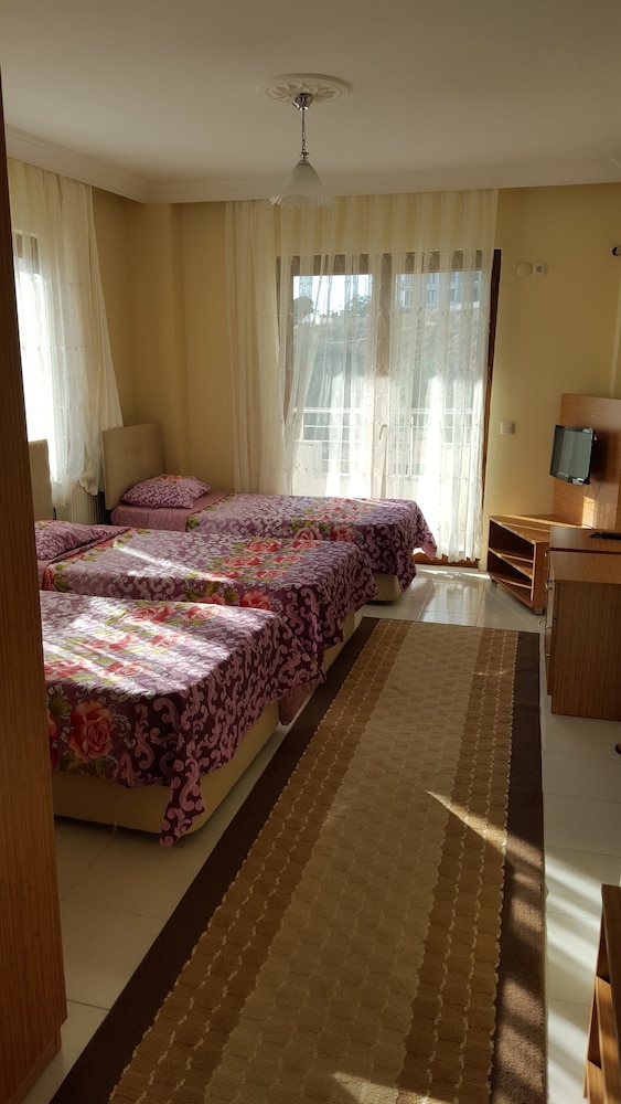 Triple Room, Garden View photo 3