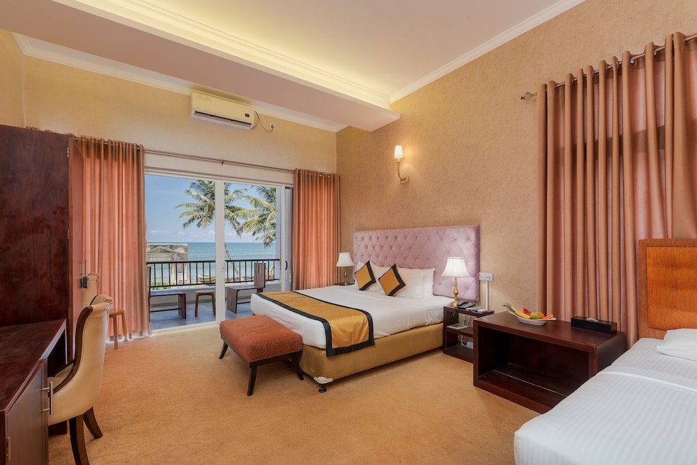 Panoramic Triple Room, Sea View