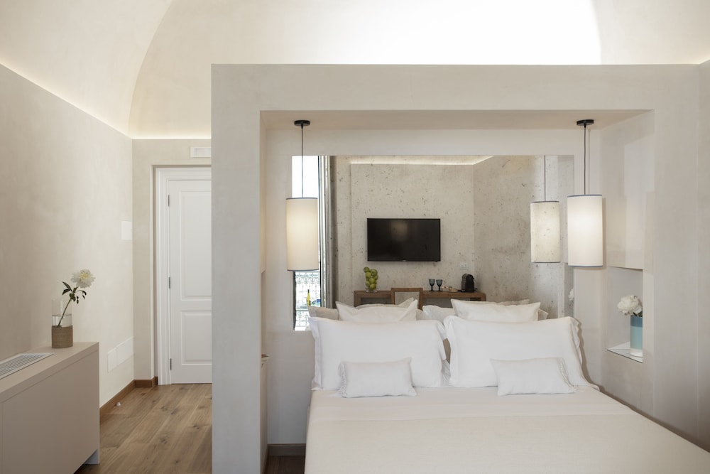 Deluxe Double Room, Balcony, Harbor View (Sant'Antuono)
