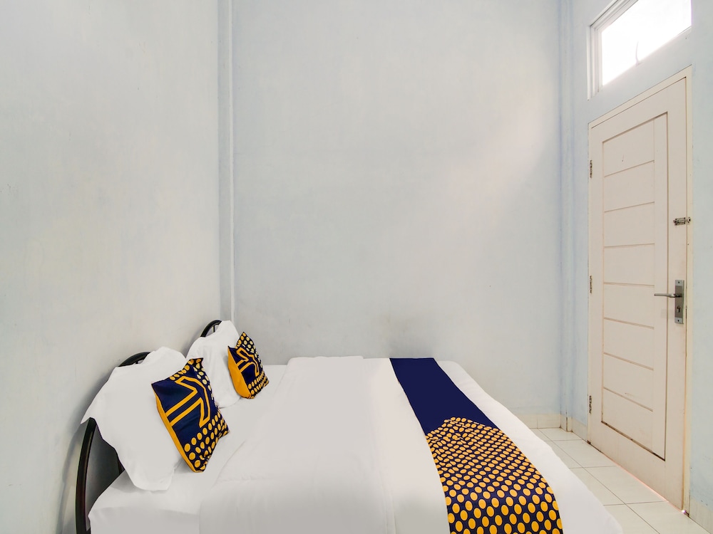 Double Room - Photo 8