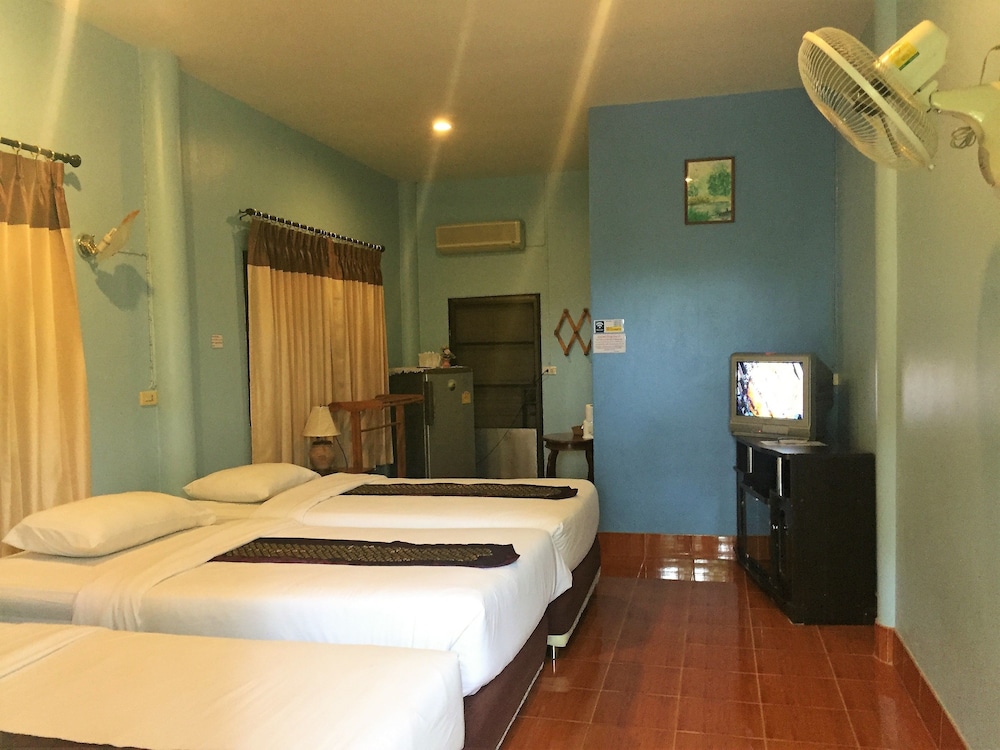 Villa-Family Room photo 2
