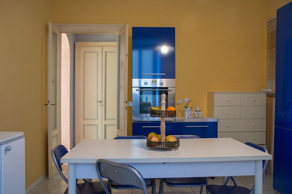 Apartment, 1 Bedroom, Lake View photo 2