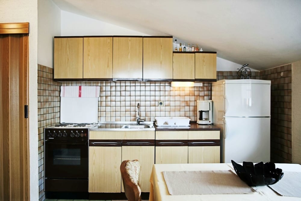 Apartment (Miba - close to the sea & parking - A) photo 1