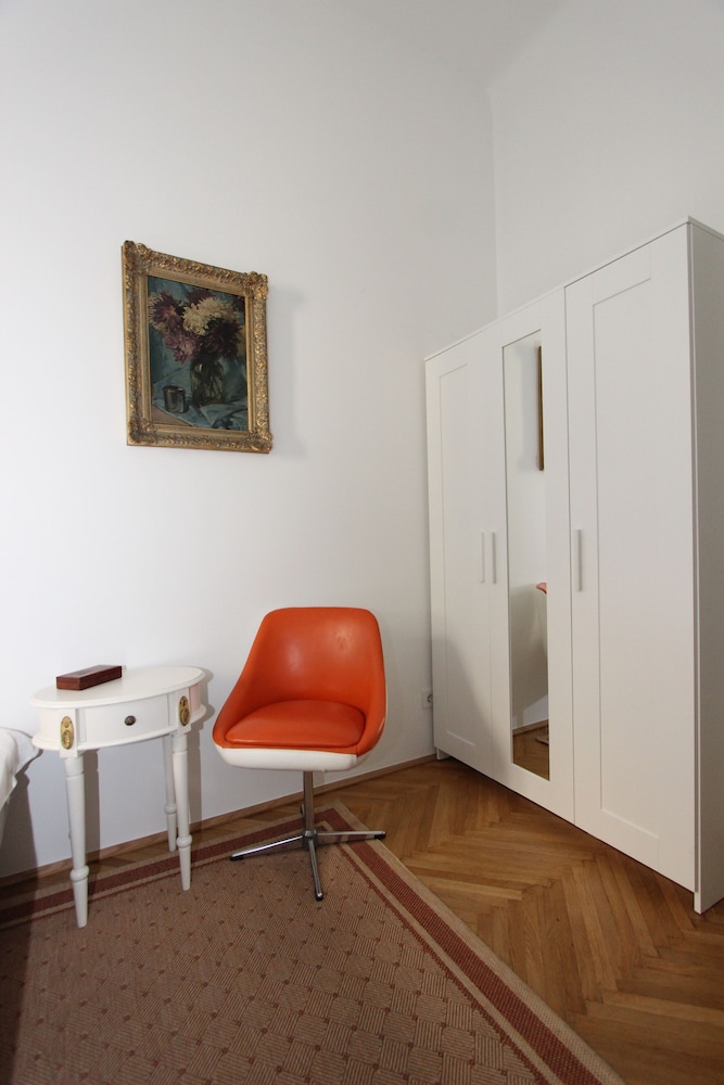 City Apartment, 1 Bedroom