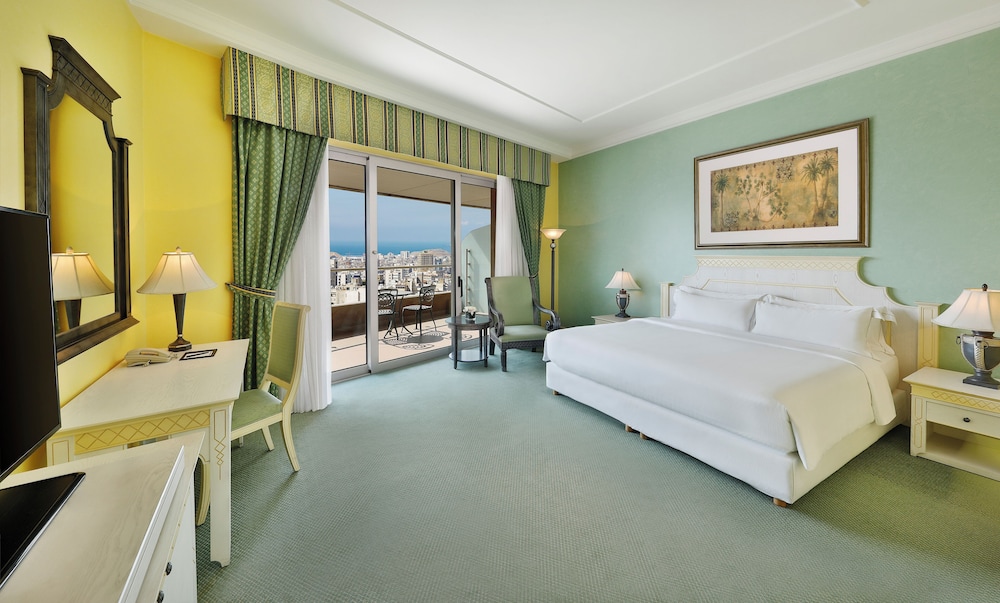 King Guest Room