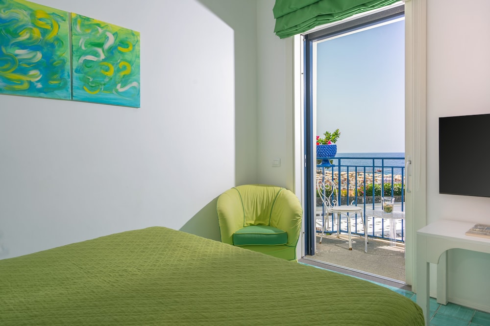 Doppia Superior, 1 letto matrimoniale, vista mare
