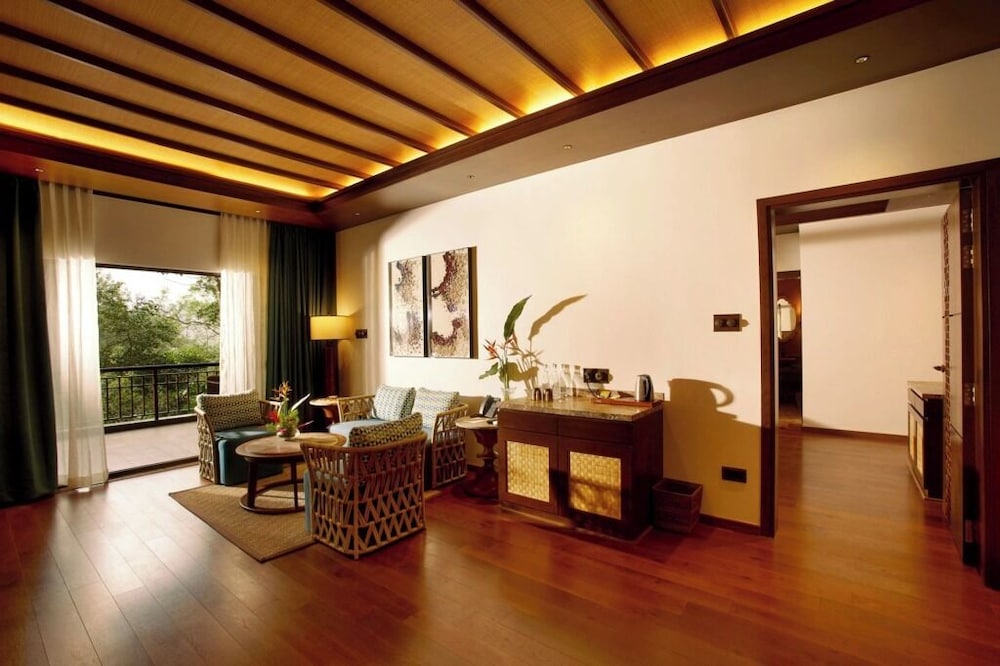 Riverstone Family Villa