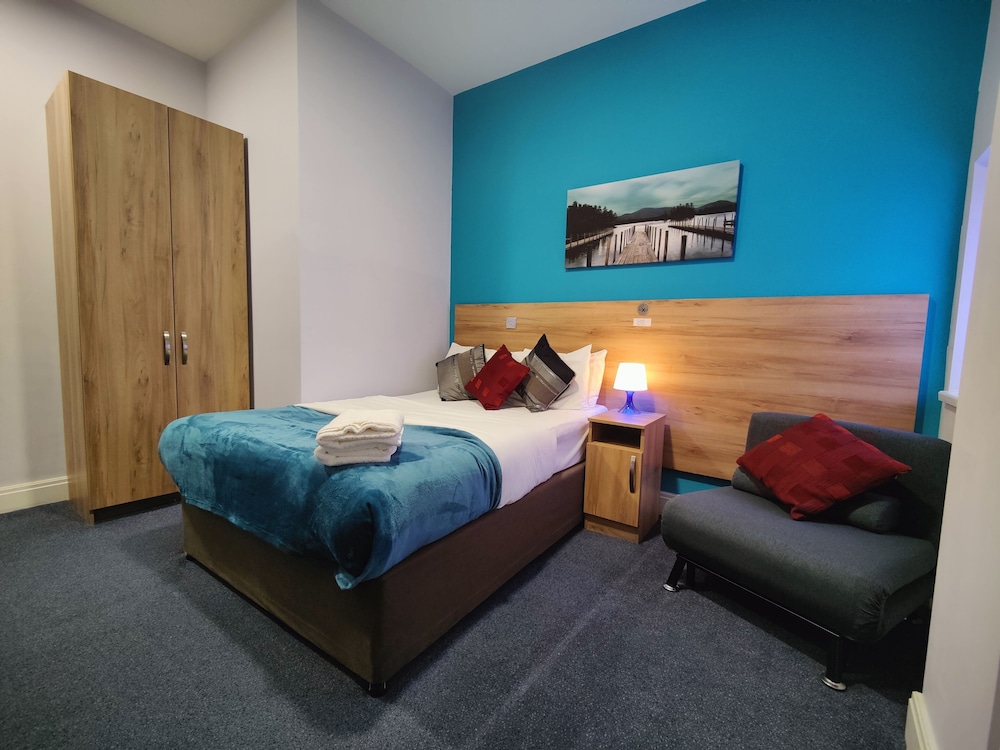 Superior Double Room, 1 King Bed, Non Smoking, Microwave - Photo 5