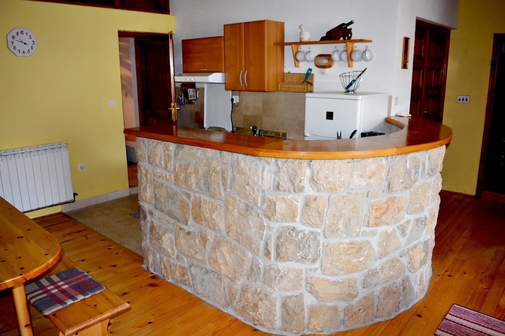 Villa photo 3