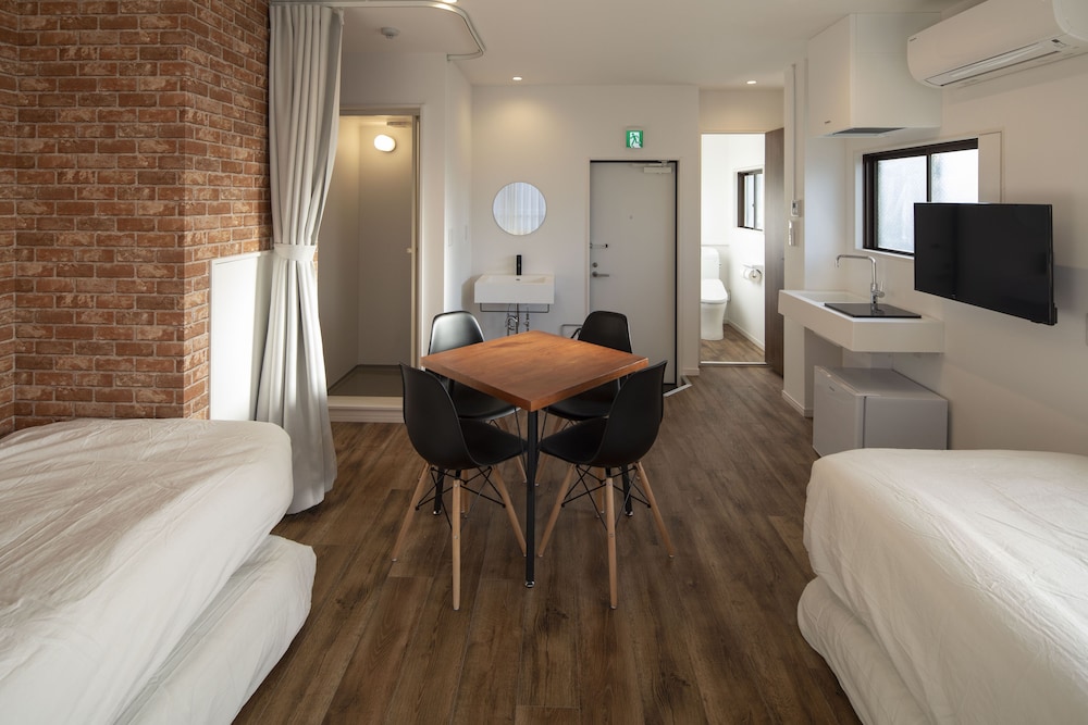 Room (401) photo 3