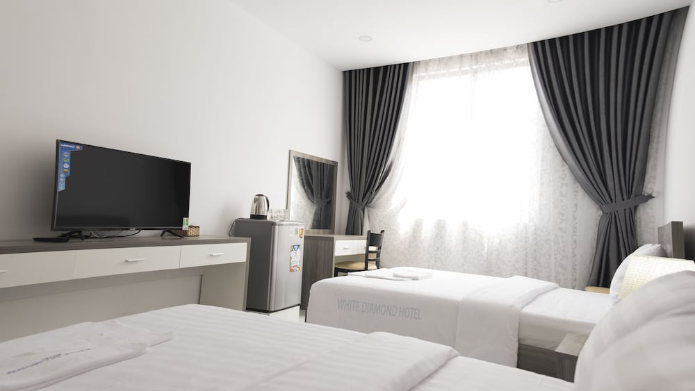 Deluxe Double Room, City View - Photo 7