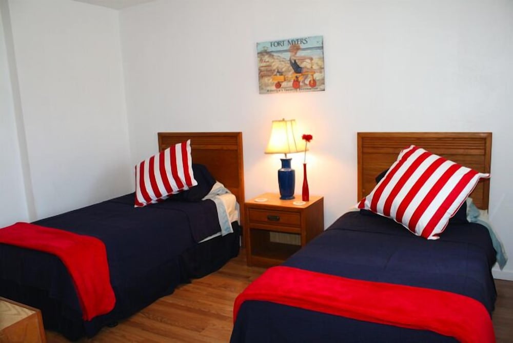 Apartment, 2 Bedrooms (Conch Bay) photo 2