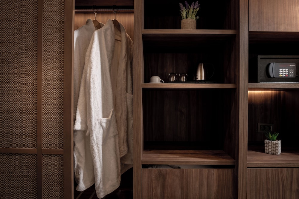 Superior Double or Twin Room - Photo 6