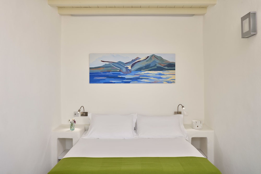 Comfort Studio, Sea View (Spring Below)
