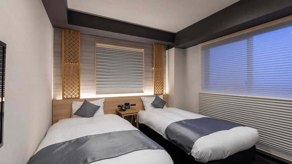 Superior Twin Room, Non Smoking - Photo 1
