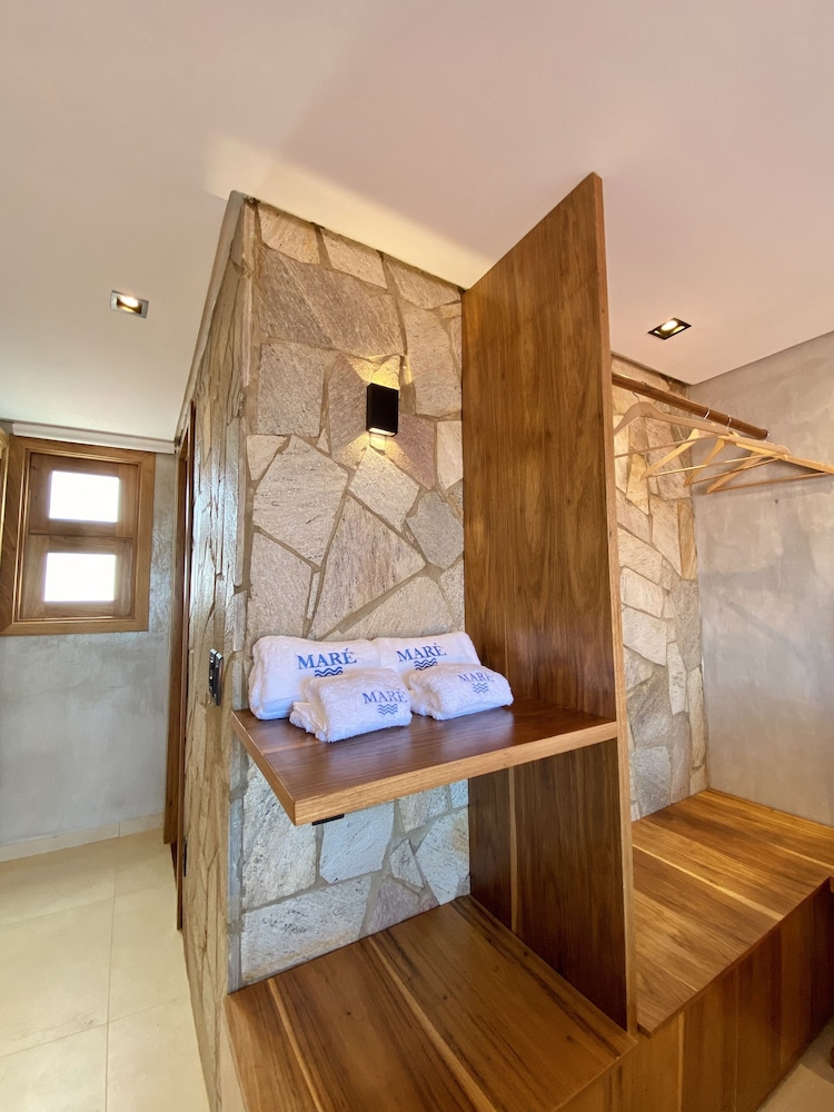 Premium Studio, 1 King Bed, Terrace, Partial Sea View