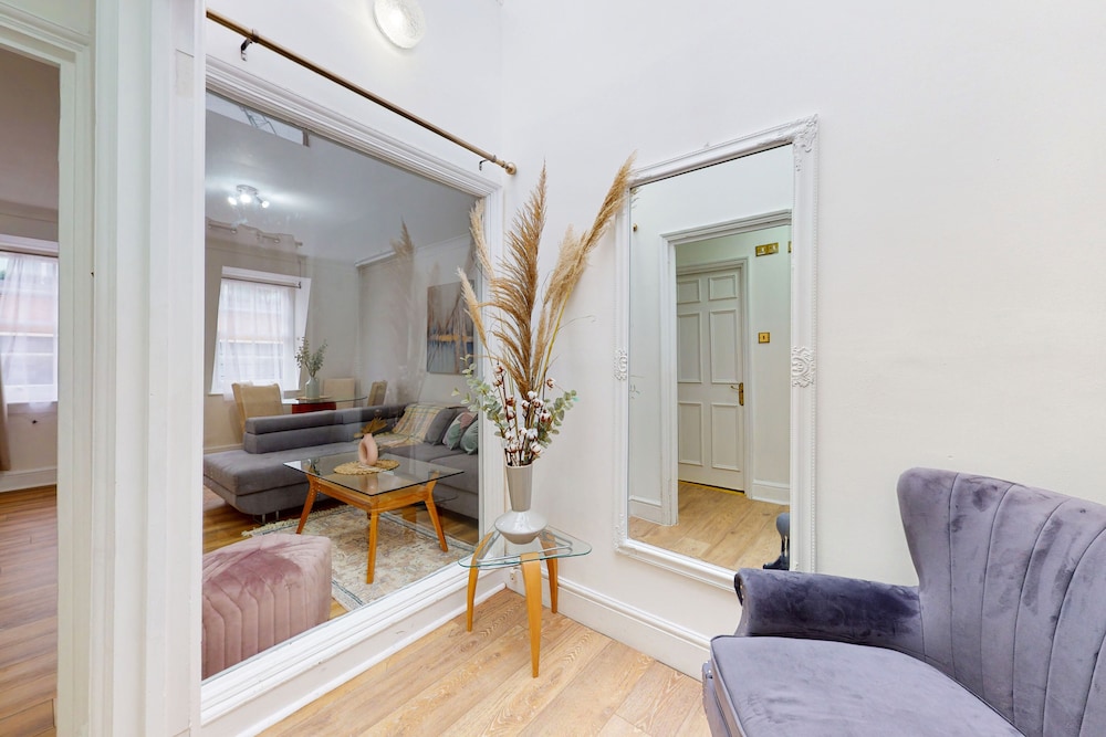Executive Apartment, Accessible, Private Bathroom photo 2
