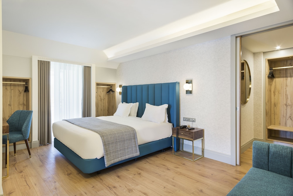 Double Room - Photo 5