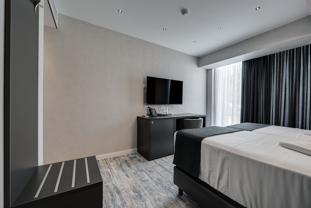 Economy Double Room photo 1