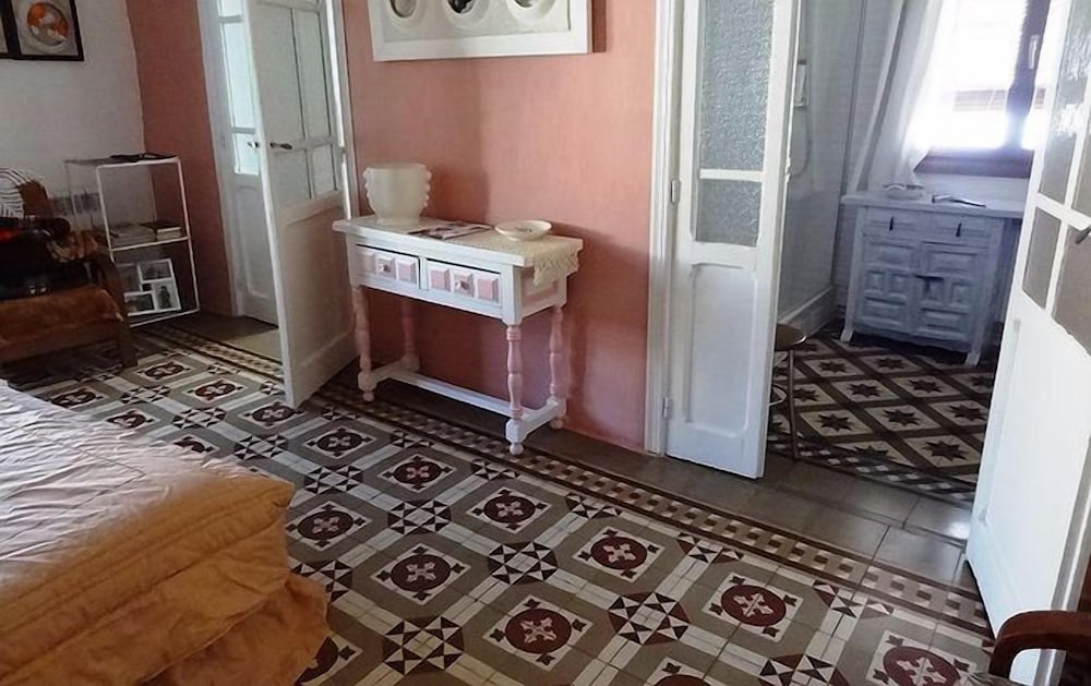 Triple Room, Multiple Beds, Non Smoking photo 3