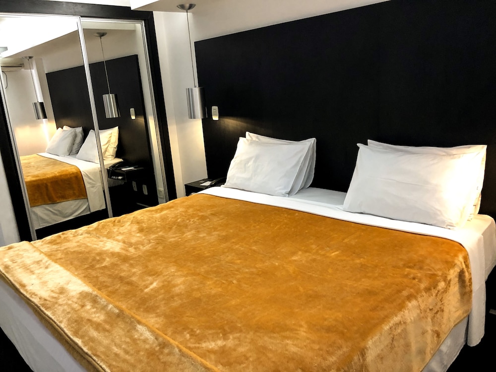 Deluxe Suite, 1 Double Bed - Photo 14