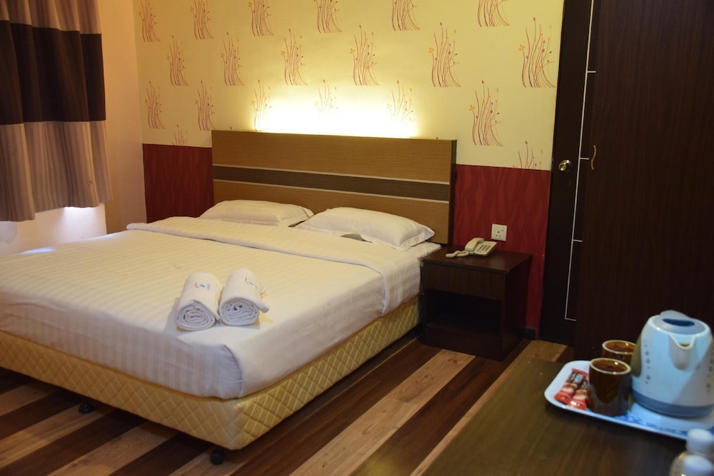Deluxe Double Room, 1 Queen Bed photo 3