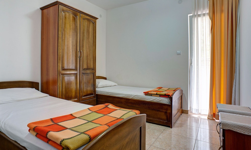 Apartment, 2 Bedrooms, Balcony
