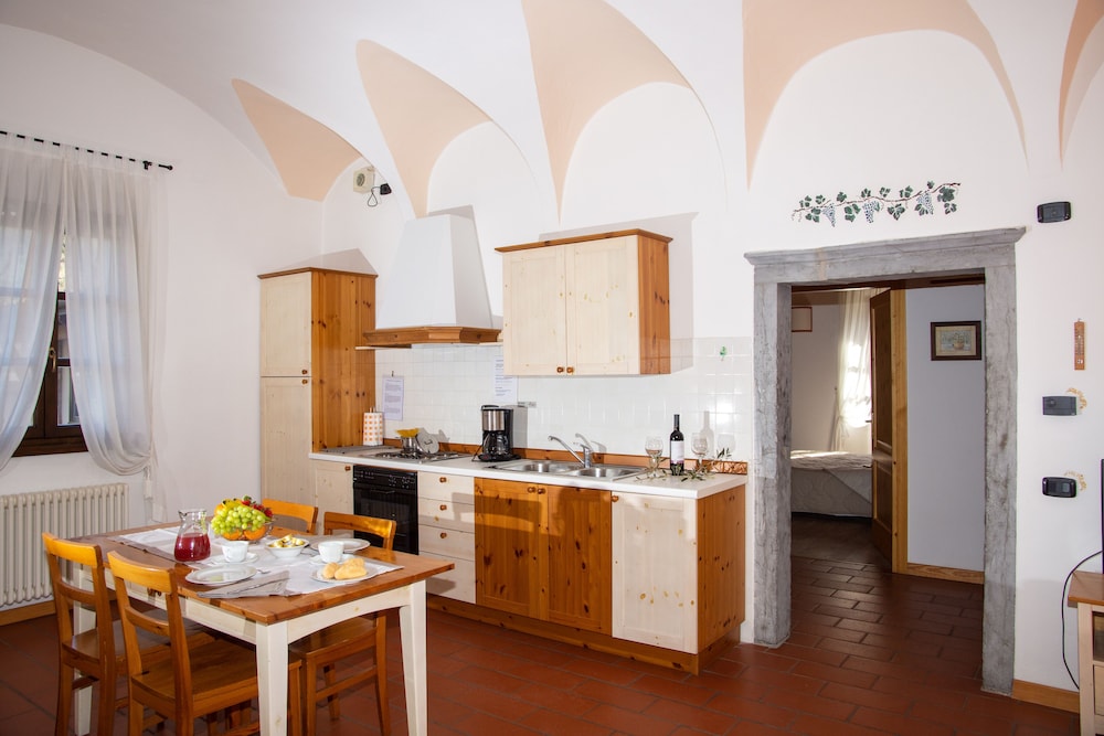 Apartment, 1 Bedroom (Violetta) photo 3