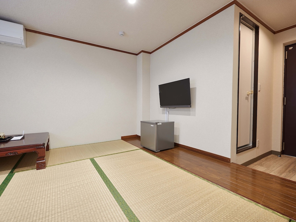 Japanese Style Room - Photo 20