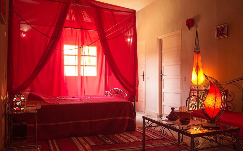Comfort Triple Room, 1 Double Bed, Private Bathroom, Pool View photo 2