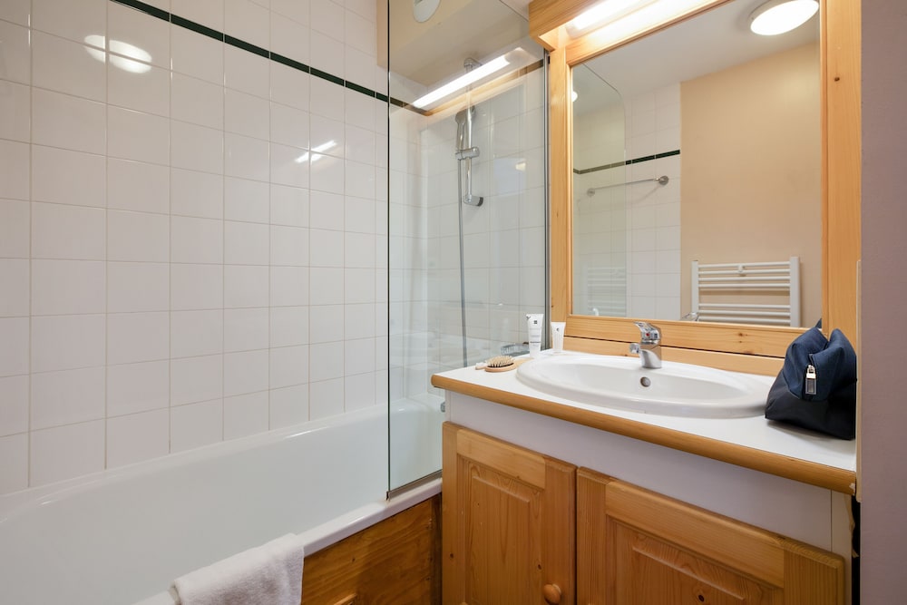 Apartment 4 People - 1 Bedroom photo 2
