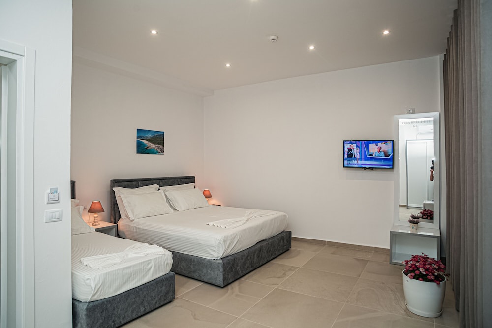 Triple Room, Mountain View