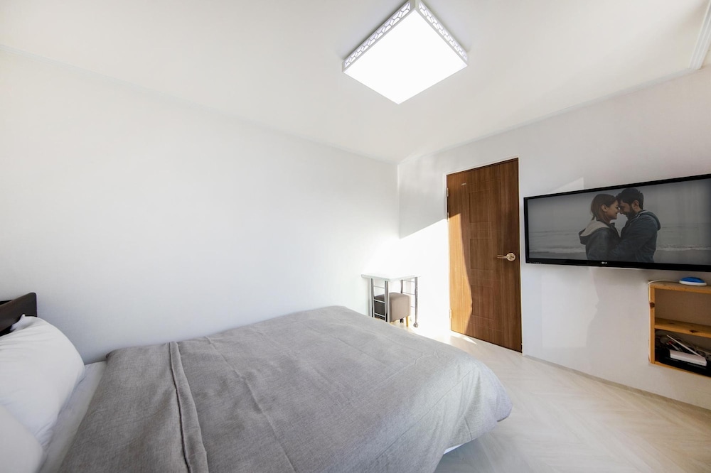 Basic Room, 1 Bedroom (Lavender(Mountain View)) photo 2