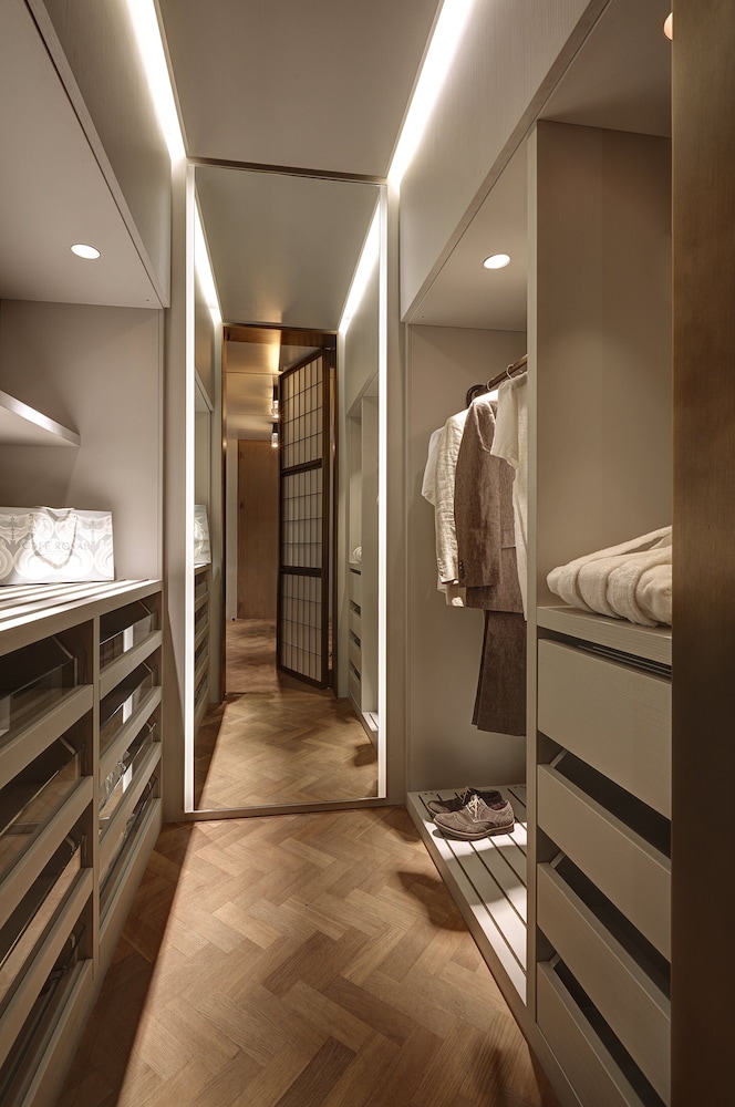 Grand Suite, 2 Bedrooms (Regent) thumbnail 6